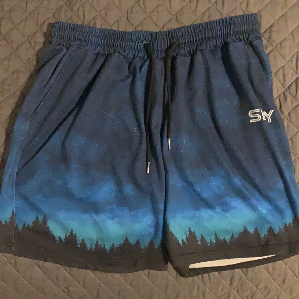SHEIN SKY small shorts